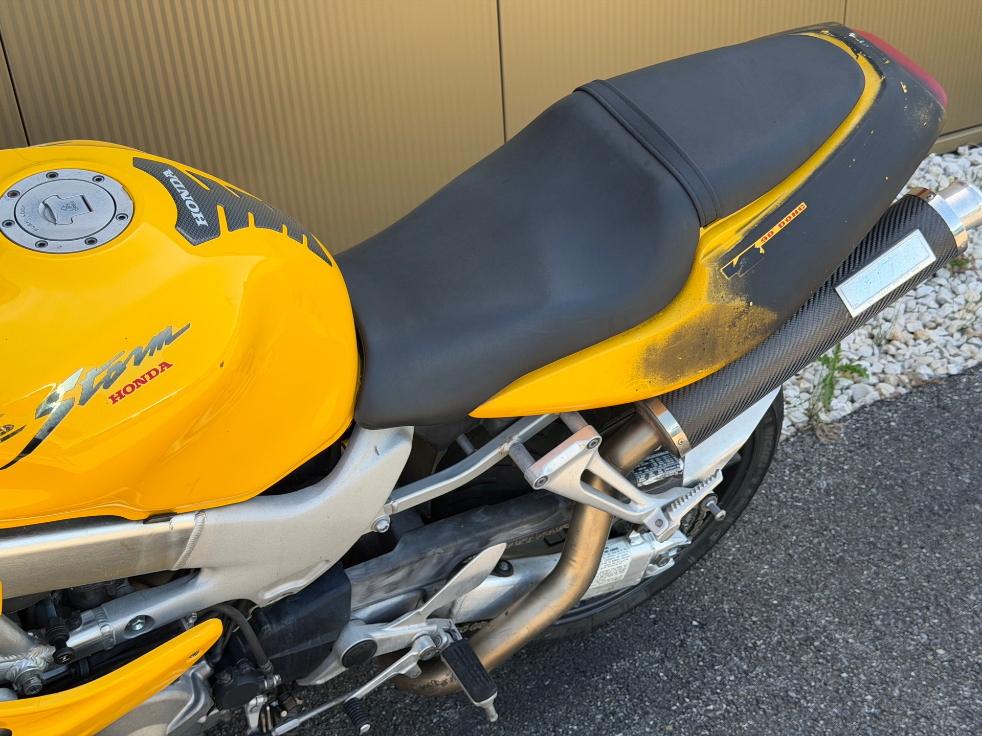 HONDA VTR 1000 F V-X Fire Storm-image-14