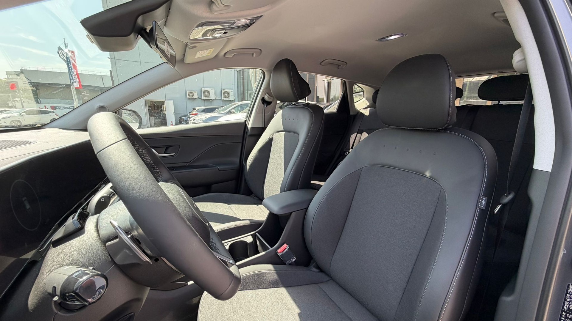 HYUNDAI Kona 1.6 GDi HEV Amplia DCT-image-12