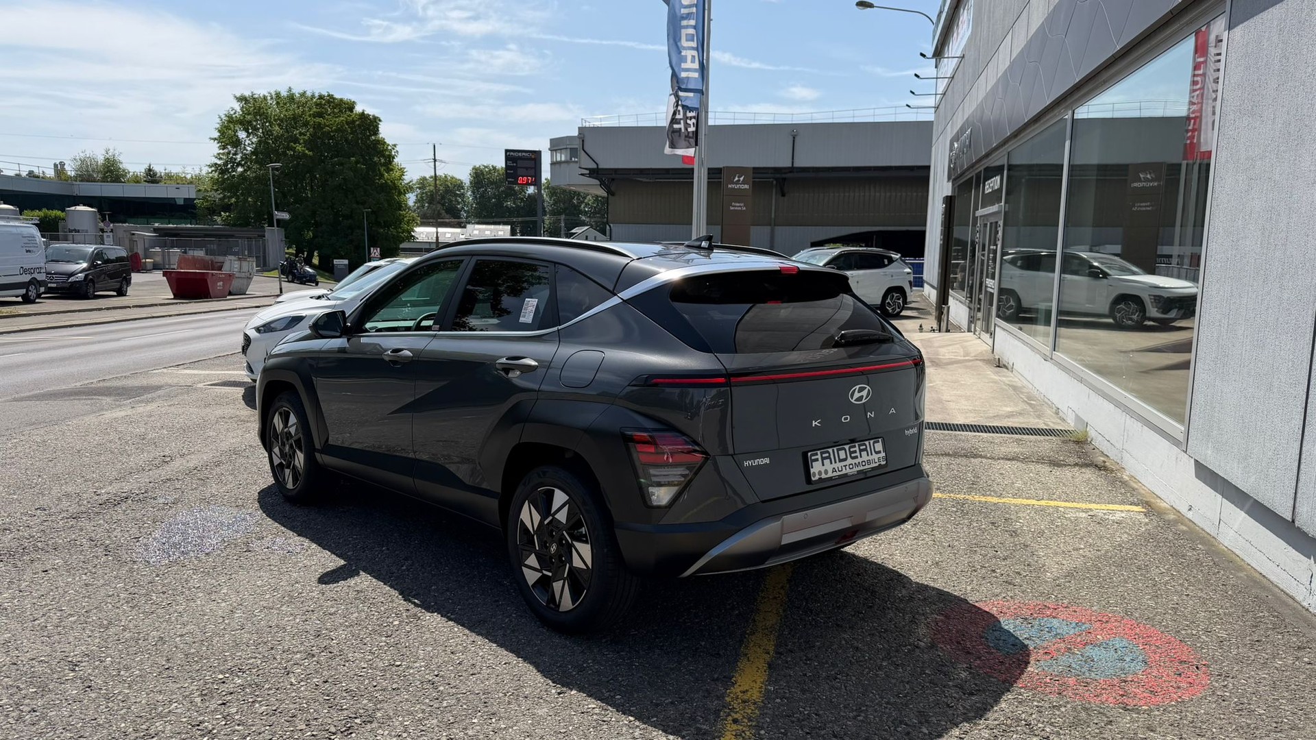 HYUNDAI Kona 1.6 GDi HEV Amplia DCT-showroom-element-2