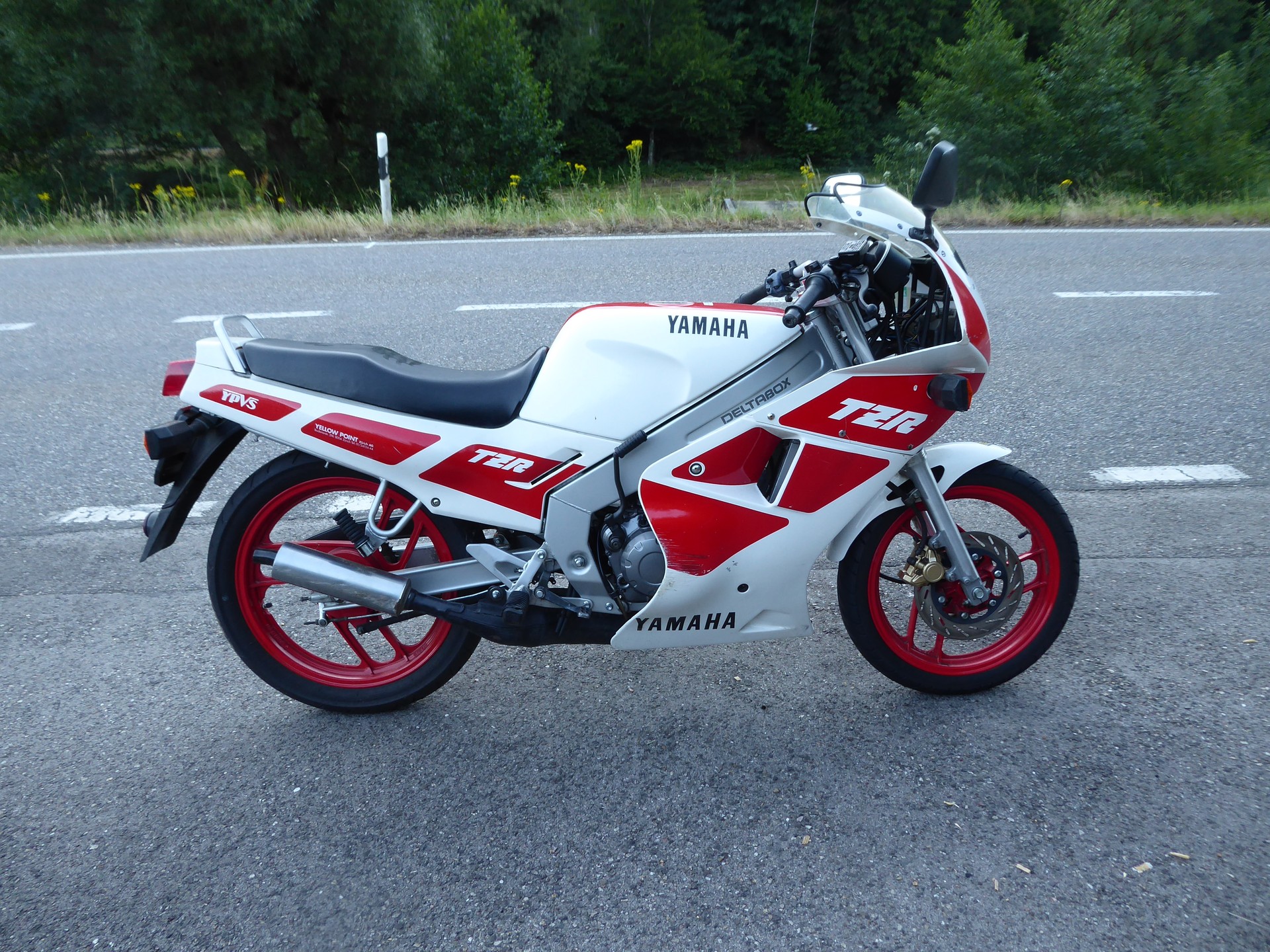 YAMAHA TZR 125 Disc-image-0