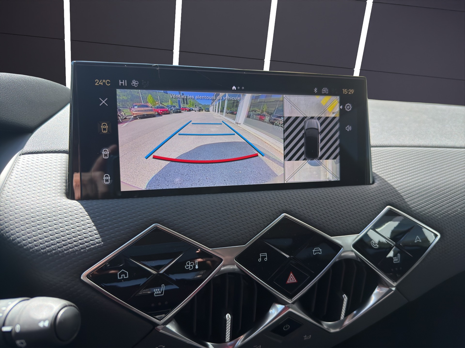 DS AUTOMOBILES DS3 1.2 MHEV Pallas-image-9