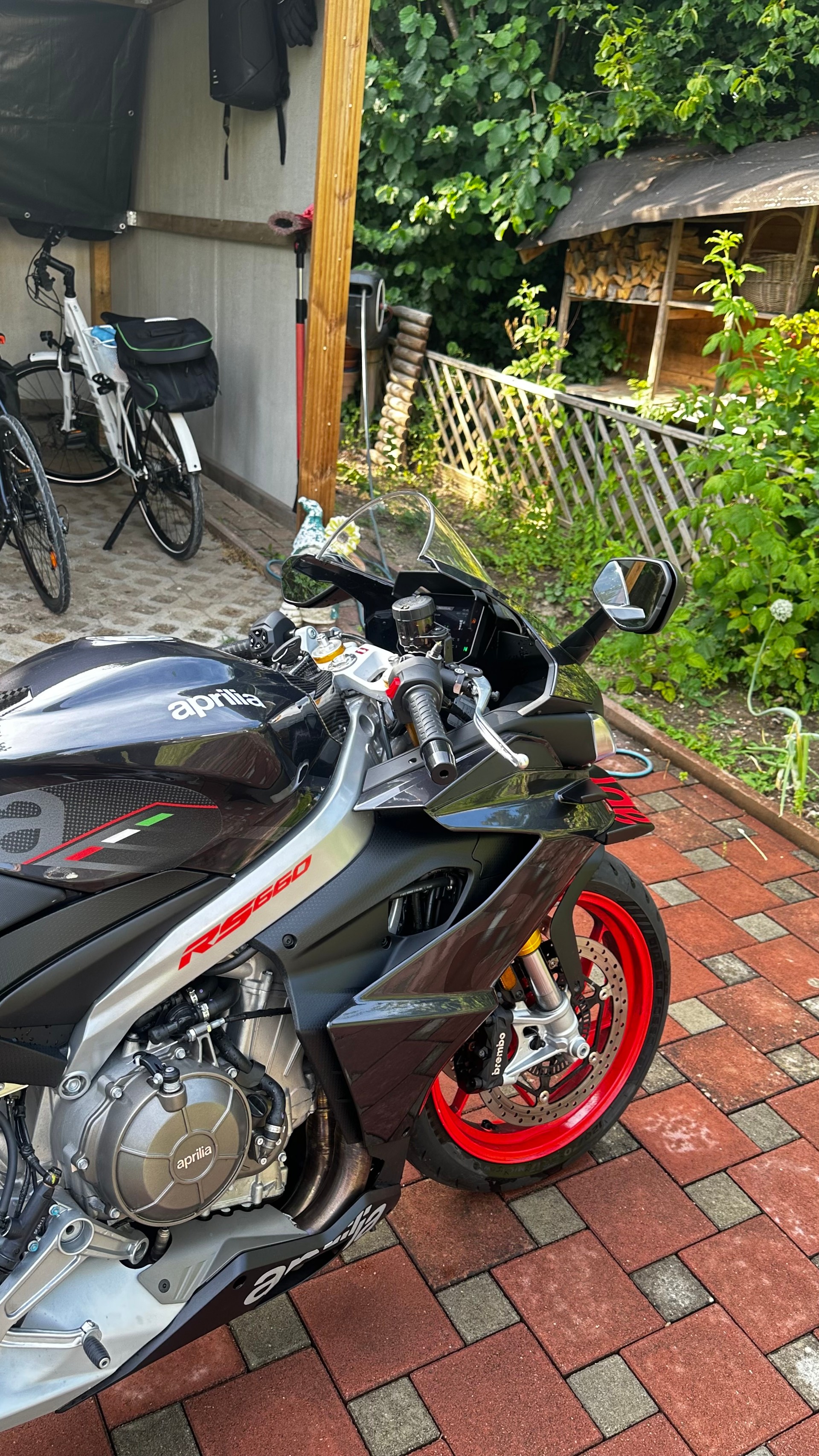 APRILIA 660-image-12