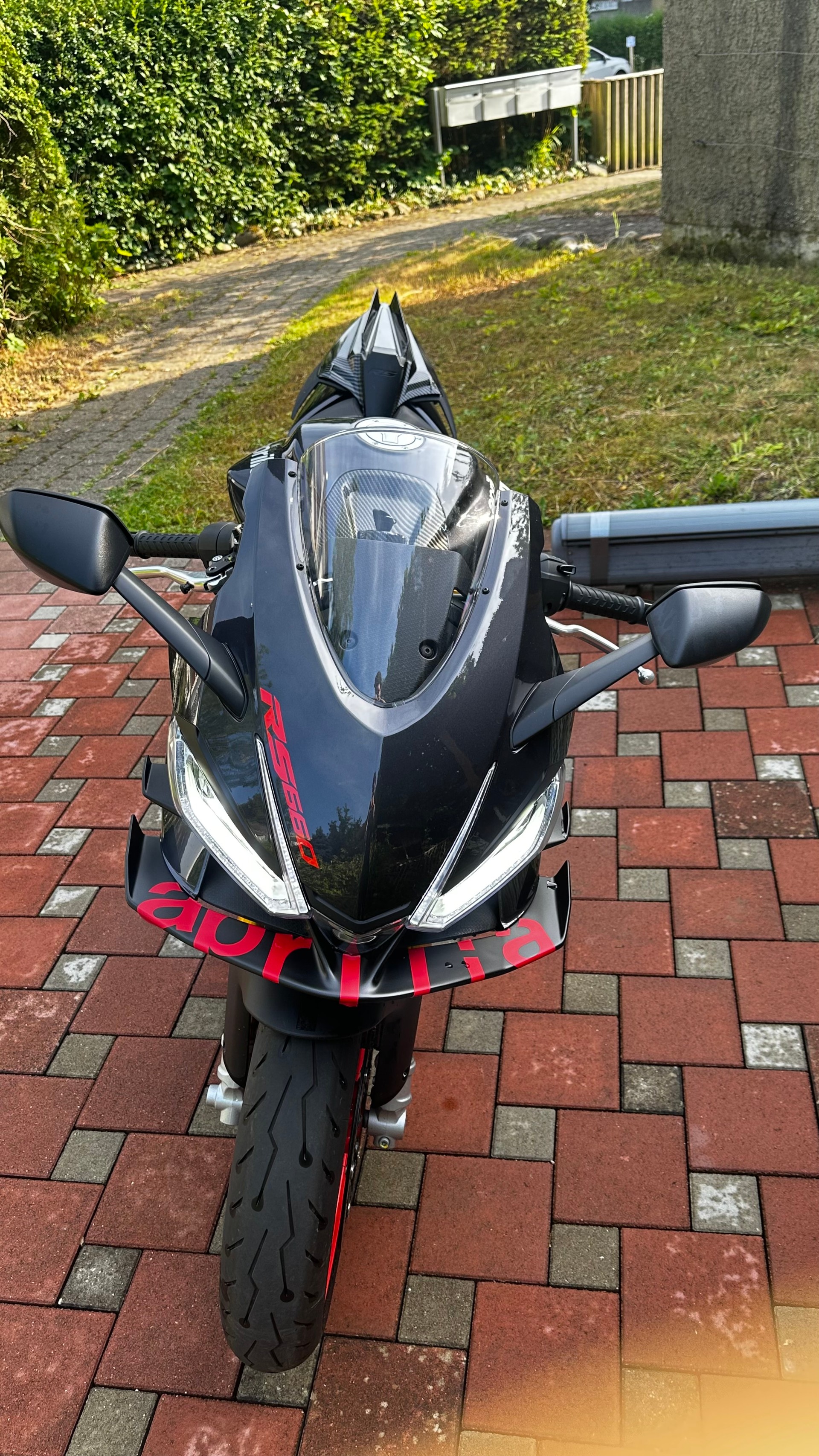 APRILIA 660-image-11
