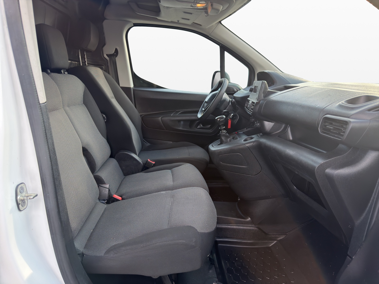 PEUGEOT Partner 1.5 Blue HDi s/s Premium 1000kg-image-14