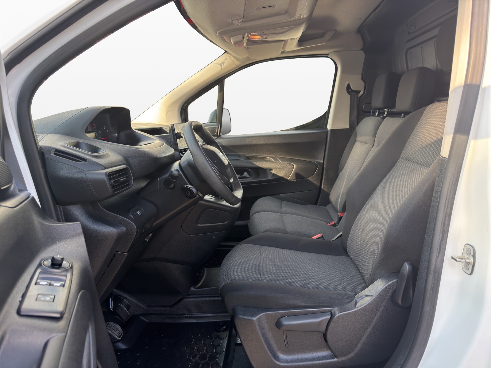 PEUGEOT Partner 1.5 Blue HDi s/s Premium 1000kg-image-8