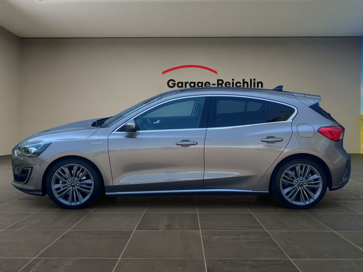 FORD Focus 2.0 EcoBlue 150 Vignale-showroom-element-1