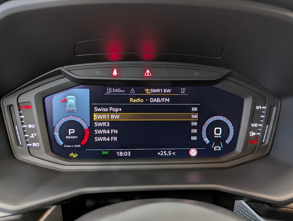 AUDI A1 Sportback 1.5 35 TFSI S Line S-Tronic*5J GAR 2x S-LINE VOLL-LED 18 ZOLL ACC KEYLESS VIRTUAL DAB+*-image-9