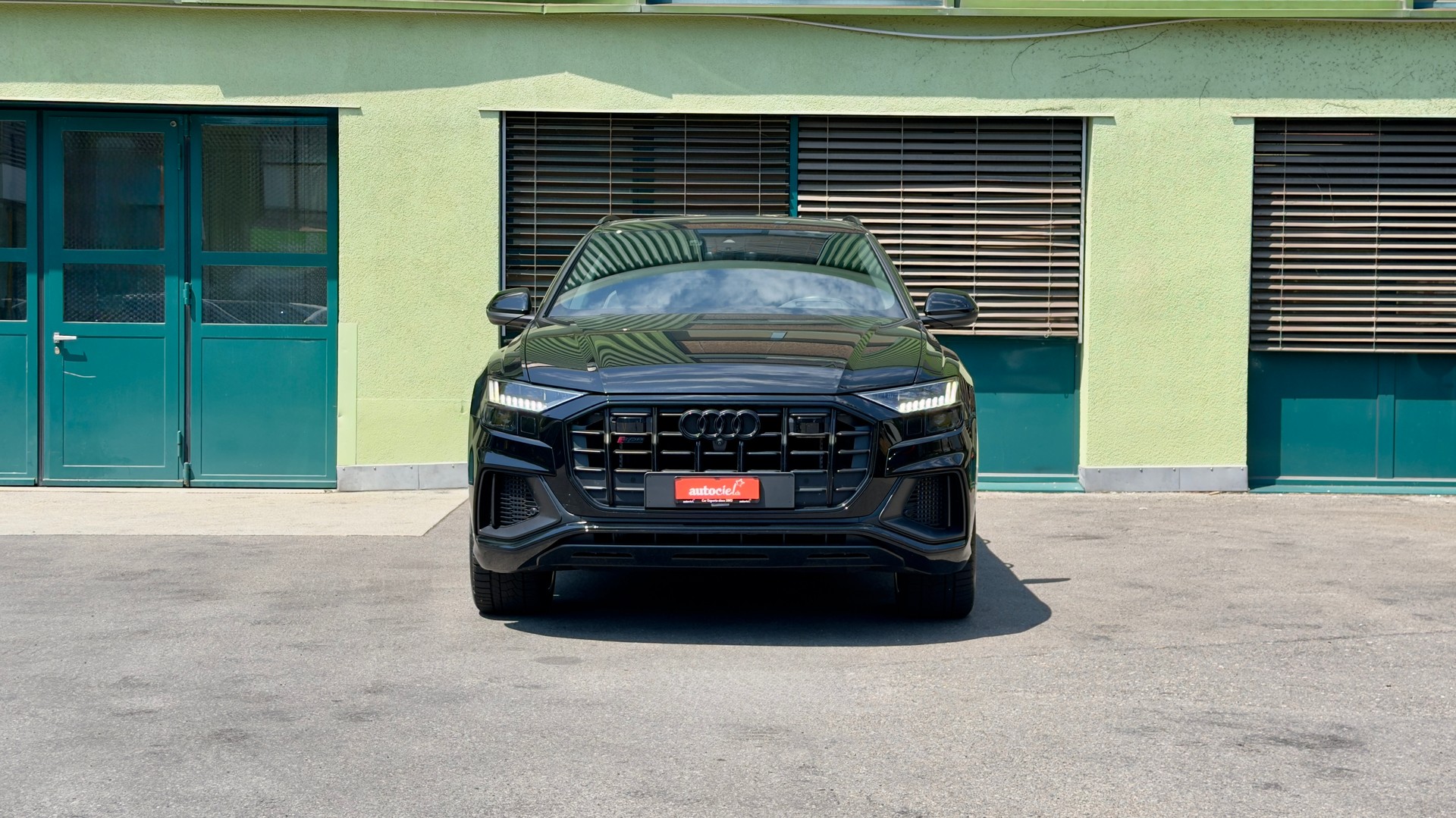 AUDI SQ8 SUV TFSI quattro tiptronic 4.0 V8-image-7