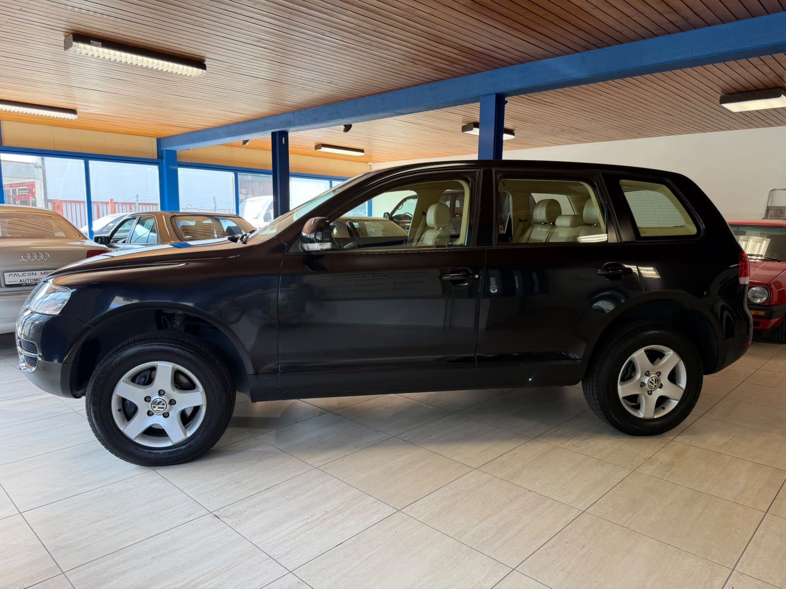 VW Touareg 3.0 TDI-image-4