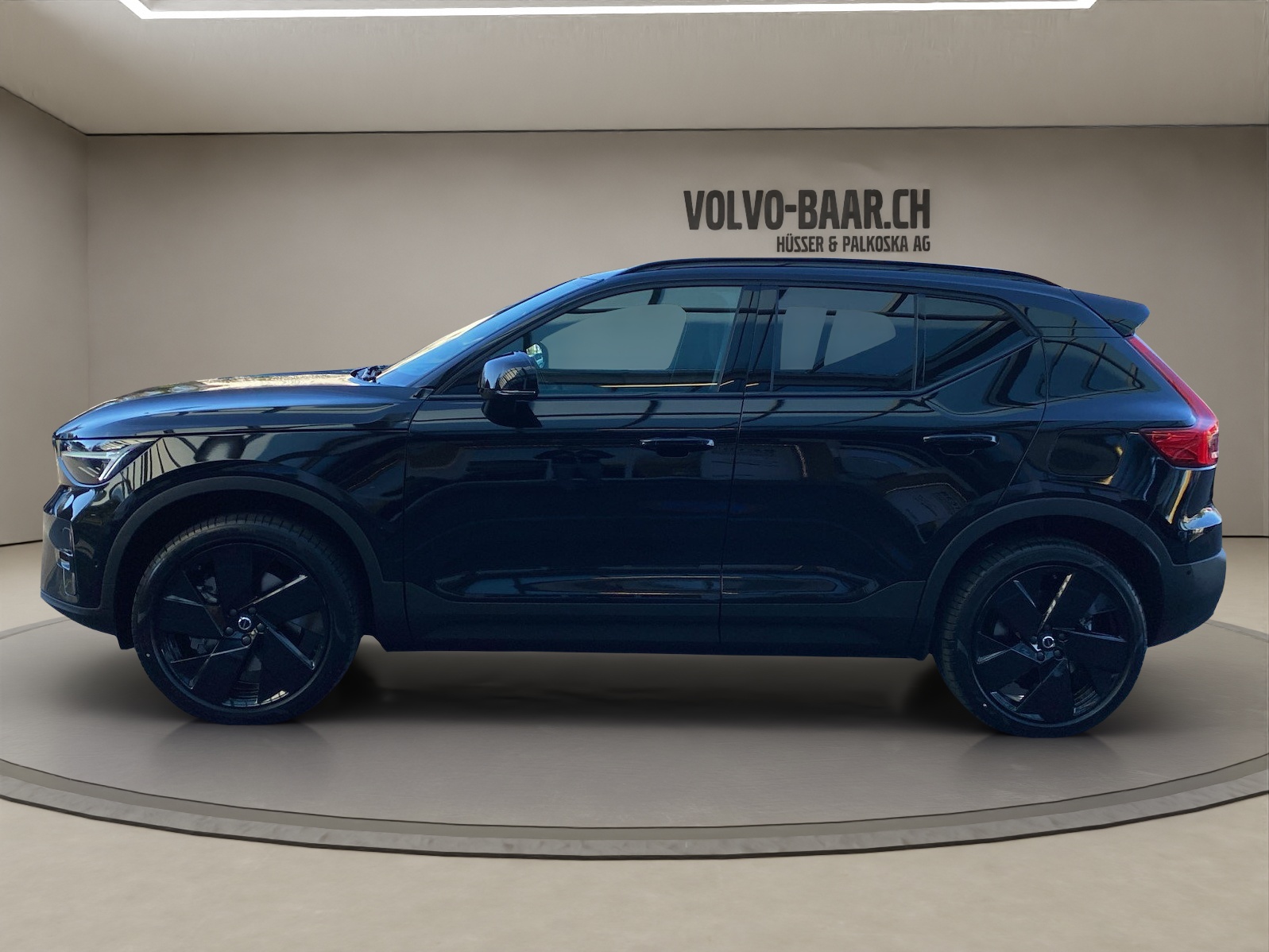 VOLVO EX40 Twin Black Edition AWD-showroom-element-1