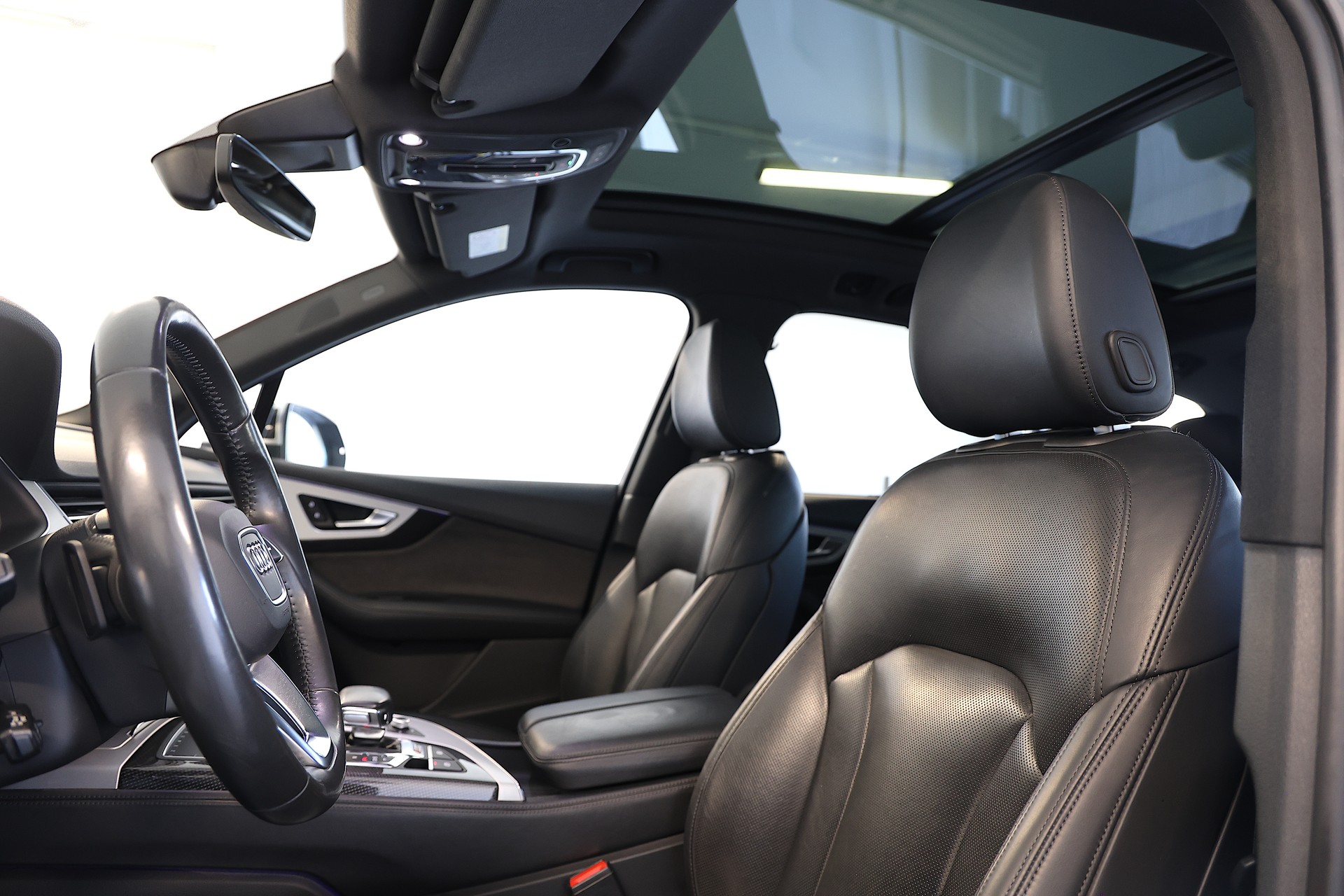 AUDI SQ7 4.0 V8 TDI quattro T-Tronic-image-7