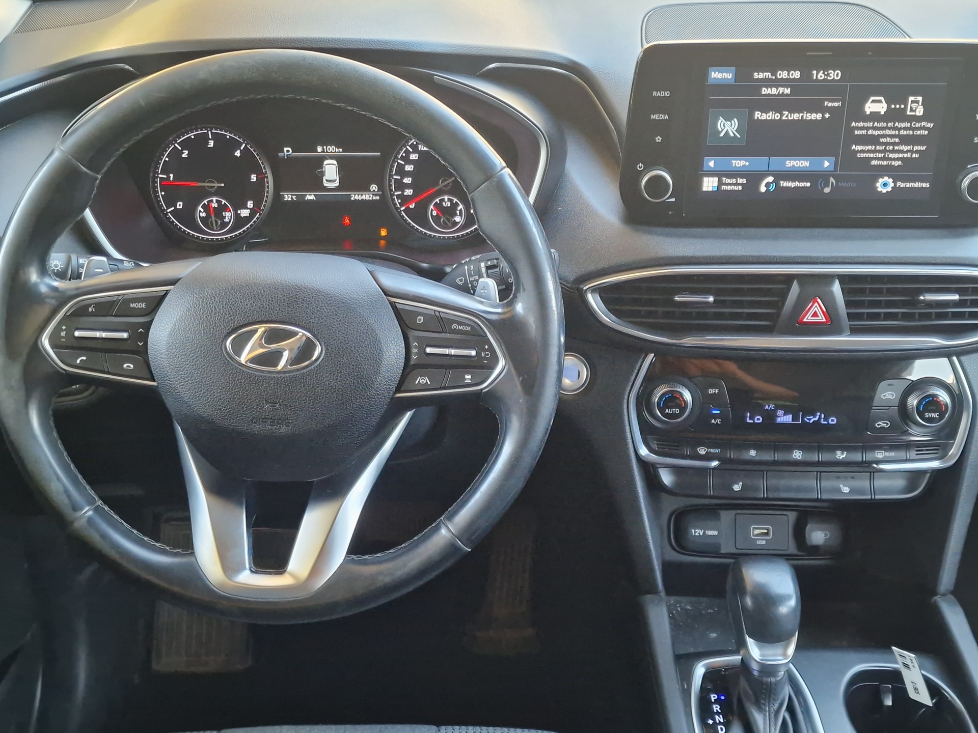 HYUNDAI Santa Fe 2.2 CRDI Origo 4WD Automatic-image-9