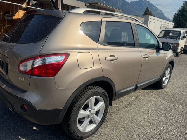 NISSAN Qashqai 2.0 dCi 4WD tekna Automatic-image-5