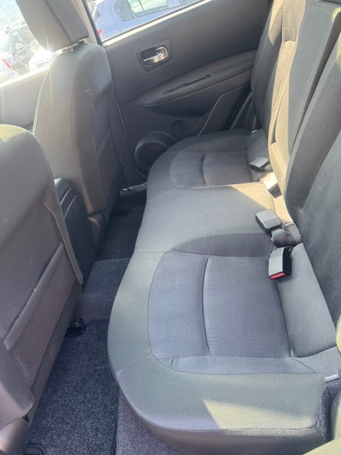 NISSAN Qashqai 2.0 dCi 4WD tekna Automatic-image-9