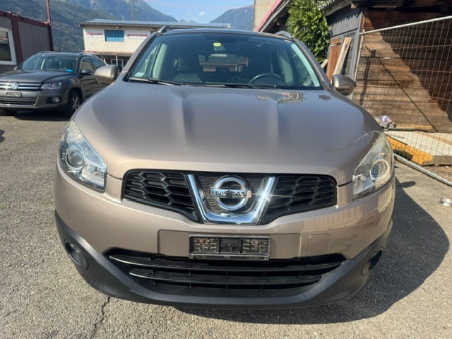 NISSAN Qashqai 2.0 dCi 4WD tekna Automatic-image-2