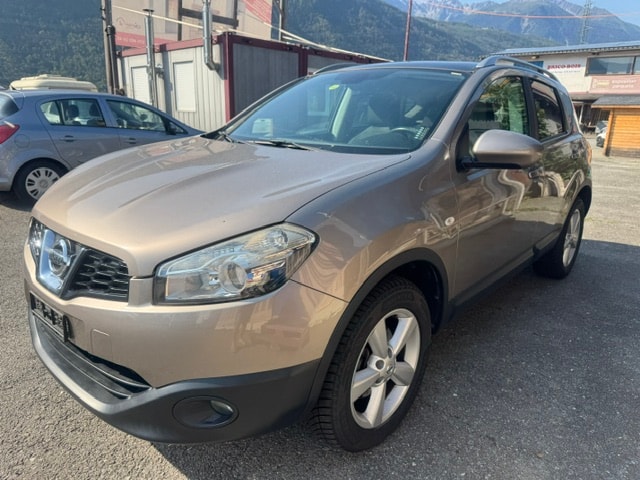 NISSAN Qashqai 2.0 dCi 4WD tekna Automatic