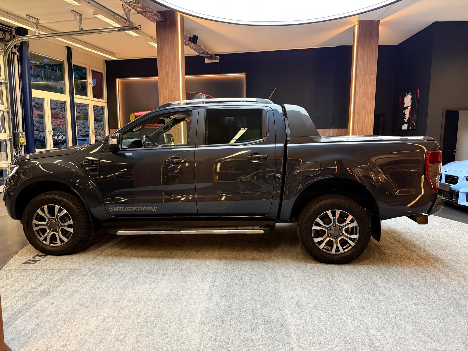 FORD Ranger Wildtrak 2.0 Eco Blue 4x4 A-showroom-element-3