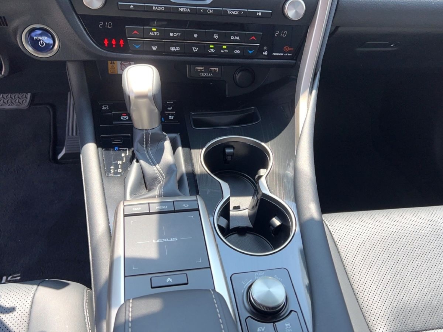 LEXUS RX 450h X-image-12