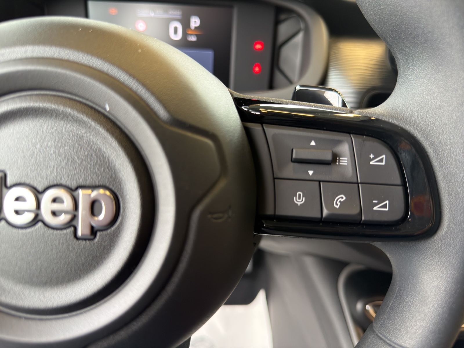 JEEP Avenger 1.2 Turbo MHEV Longitude-image-23