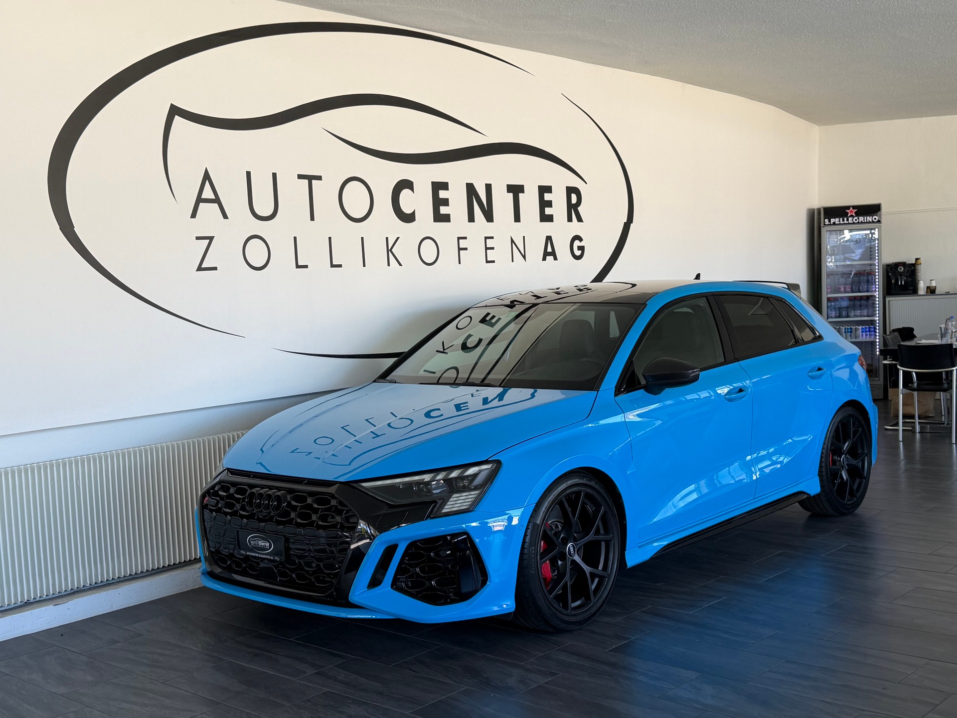 AUDI RS3 Sportback 2.5 TSI quattro S-tronic / CH Auto-showroom-element-3