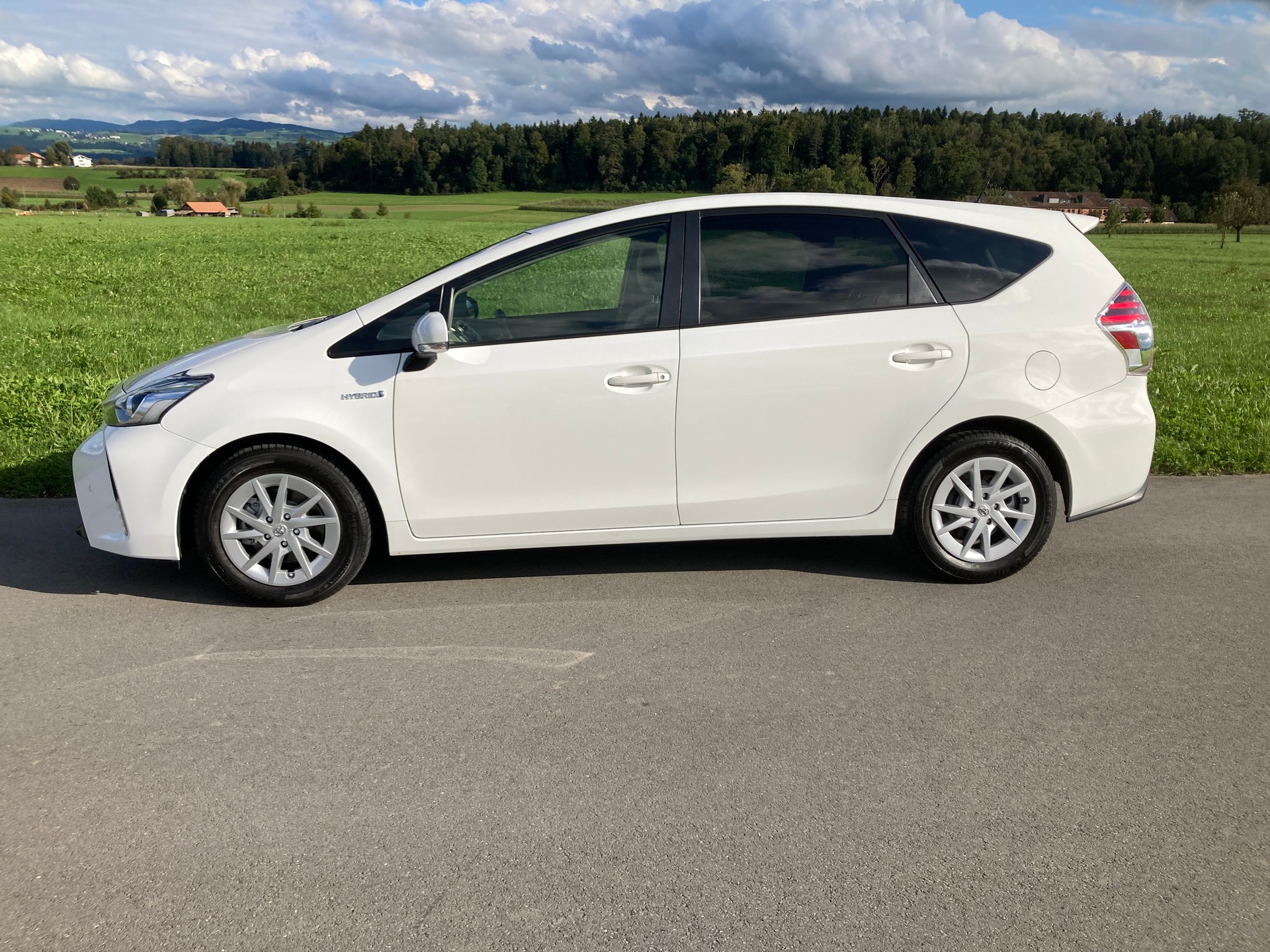 TOYOTA Prius+ 1.8 VVT-i HSD Style-image-4