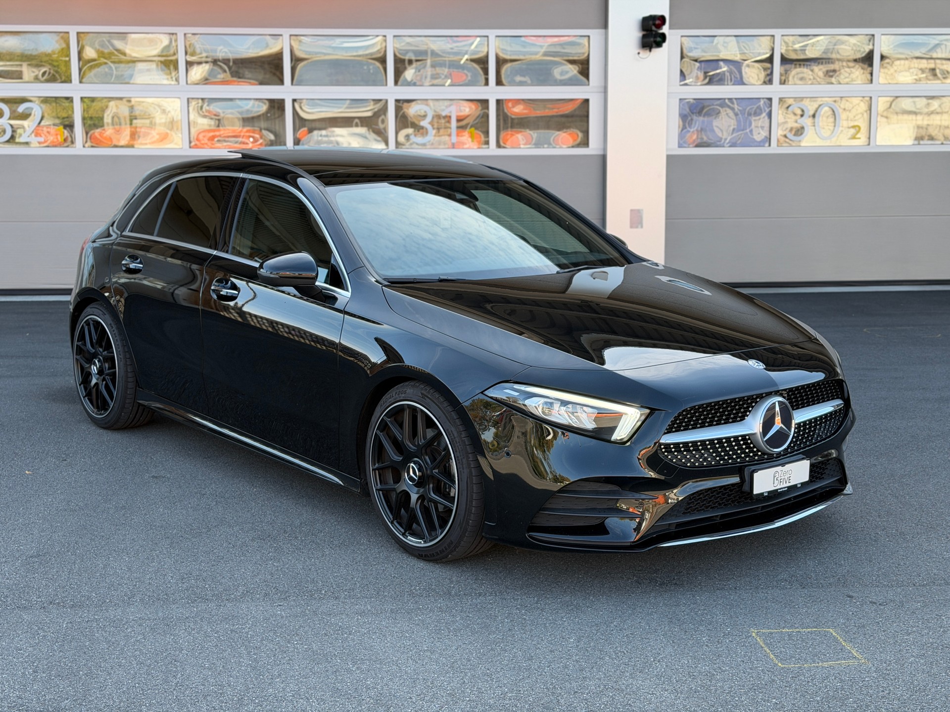 MERCEDES-BENZ A 200 AMG Line 7G-DCT
