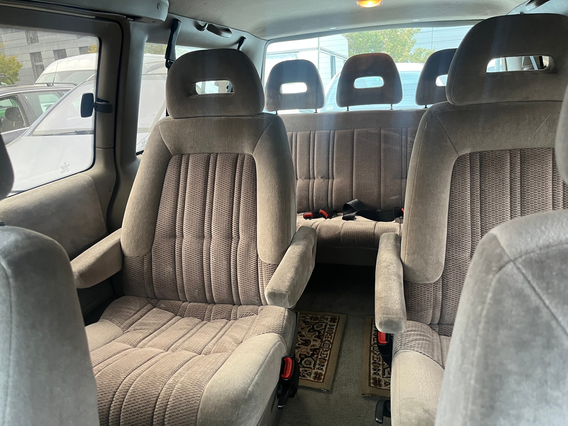 CHRYSLER Grand Voyager LE 3.3-image-6