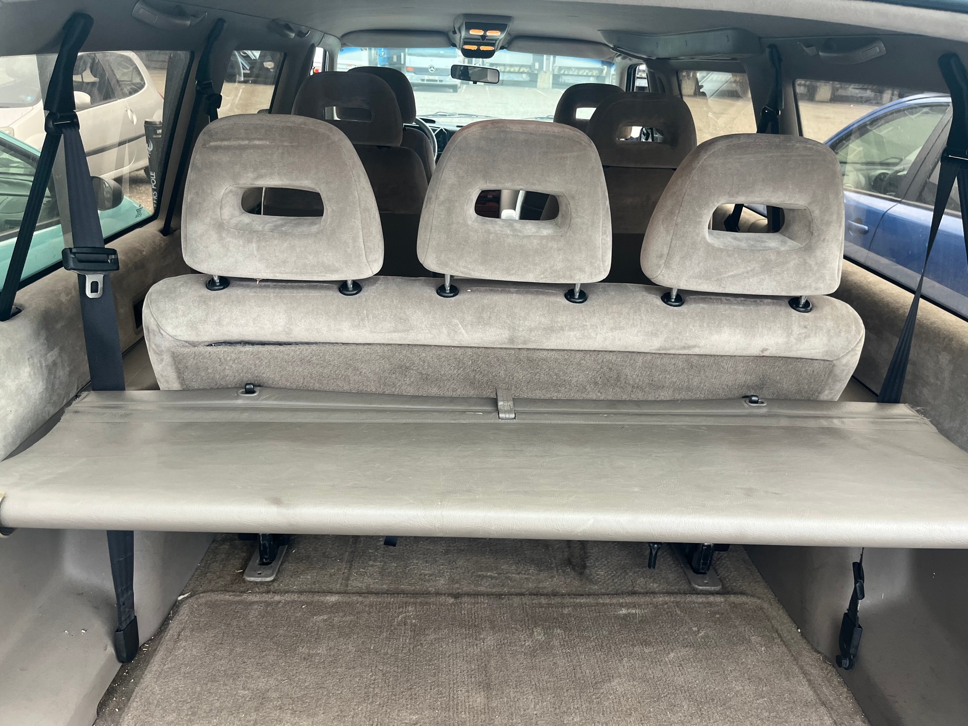 CHRYSLER Grand Voyager LE 3.3-image-5