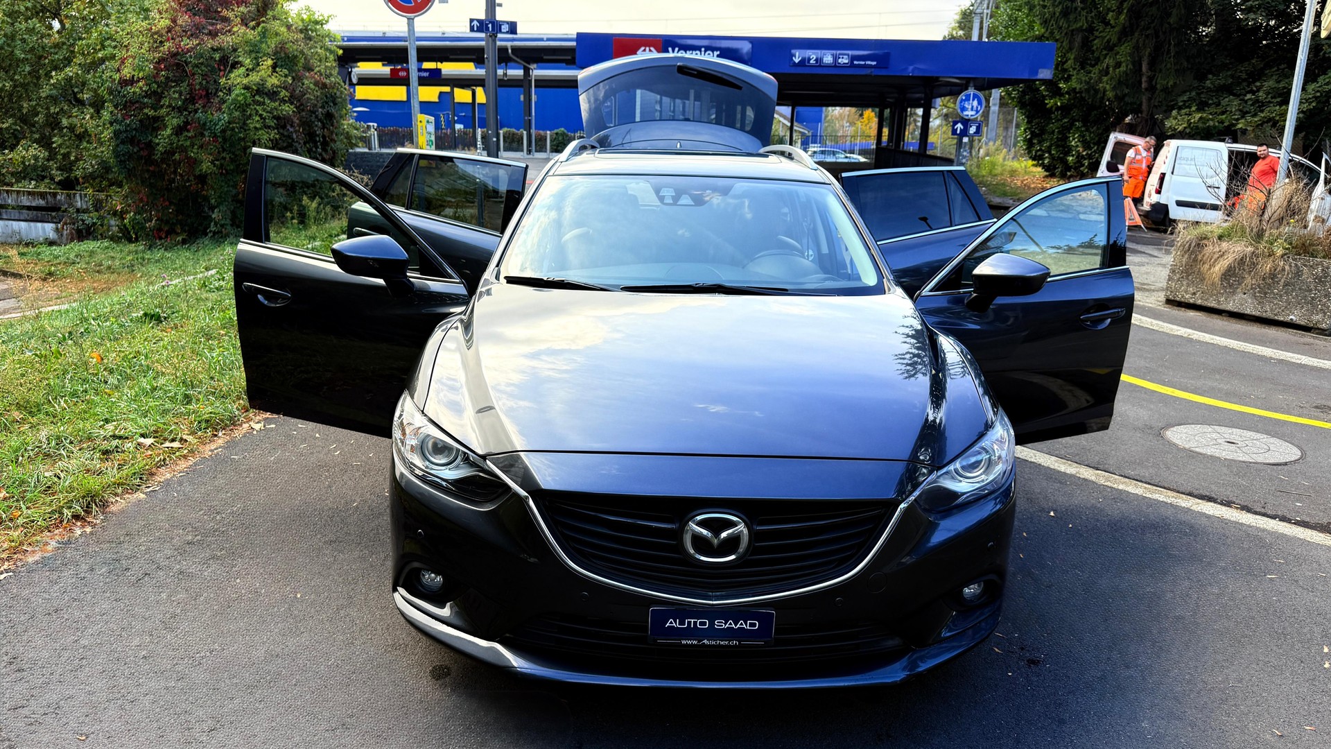 MAZDA 6 Sportwagon 2.2 D 16V HP Revolution Automatic-image-12