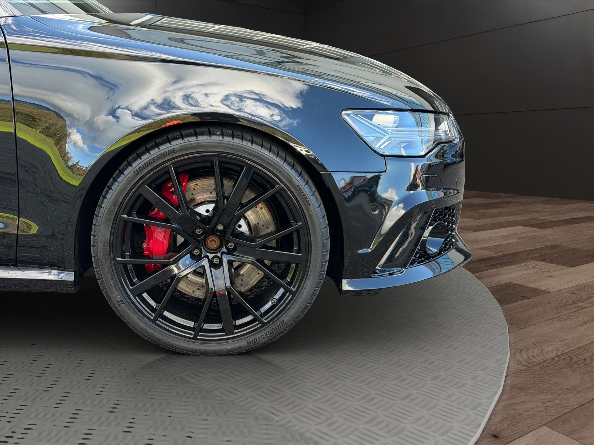 AUDI RS6 Avant 4.0 TFSI V8 performance quattro-image-28