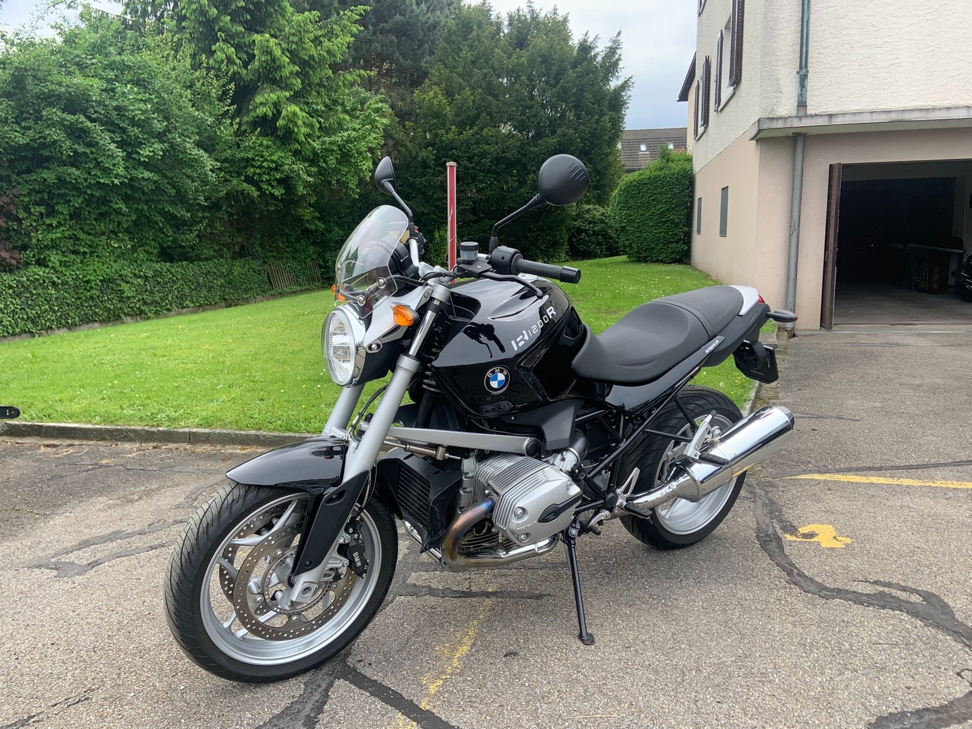 BMW R 1200 R-image-0