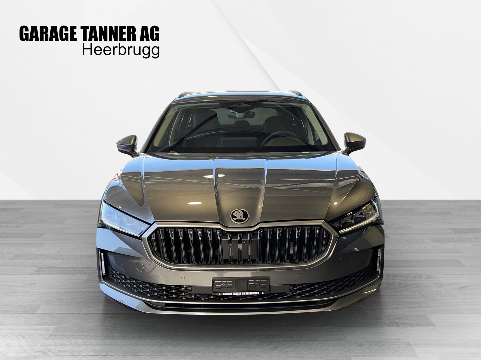 SKODA Superb Combi 2.0 TDi Selection 4x4 DSG-showroom-element-1