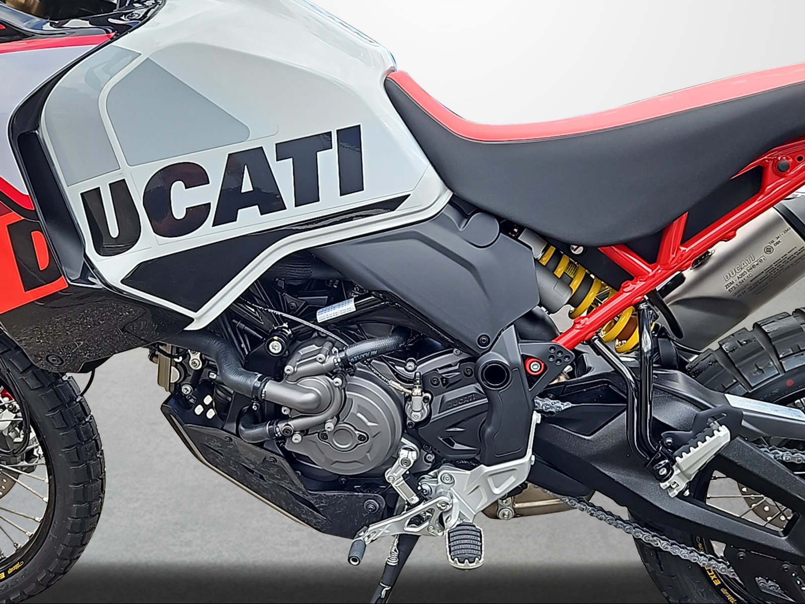 DUCATI Desert X Rally-image-5