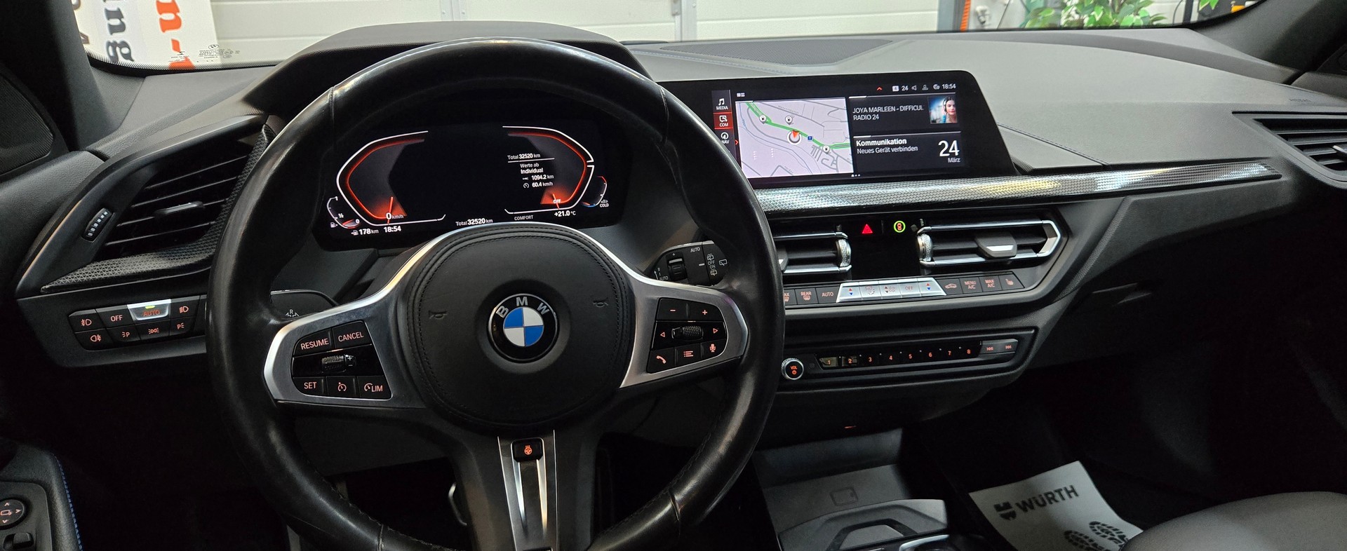 BMW 118i M Sport Steptronic-image-25