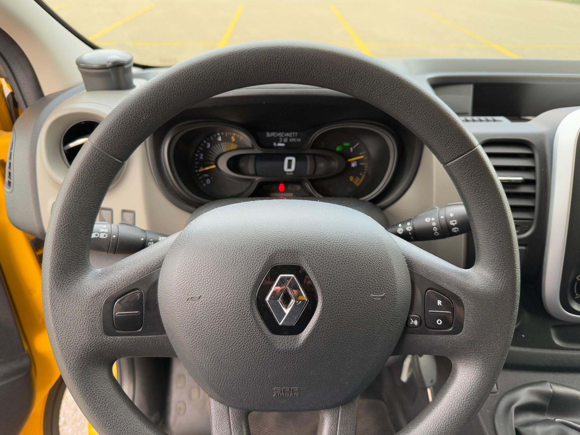 RENAULT Trafic 1.6 ENERGY TwinT. dCi145 2.9t Business L2H2-image-13