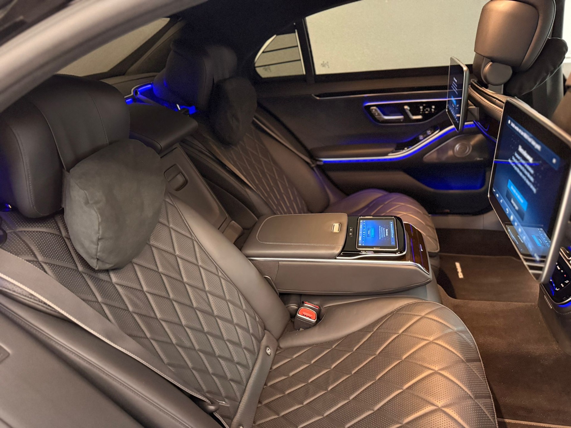 MERCEDES-BENZ S 580 L 4Matic AMG Line 9G-Tronic-image-13