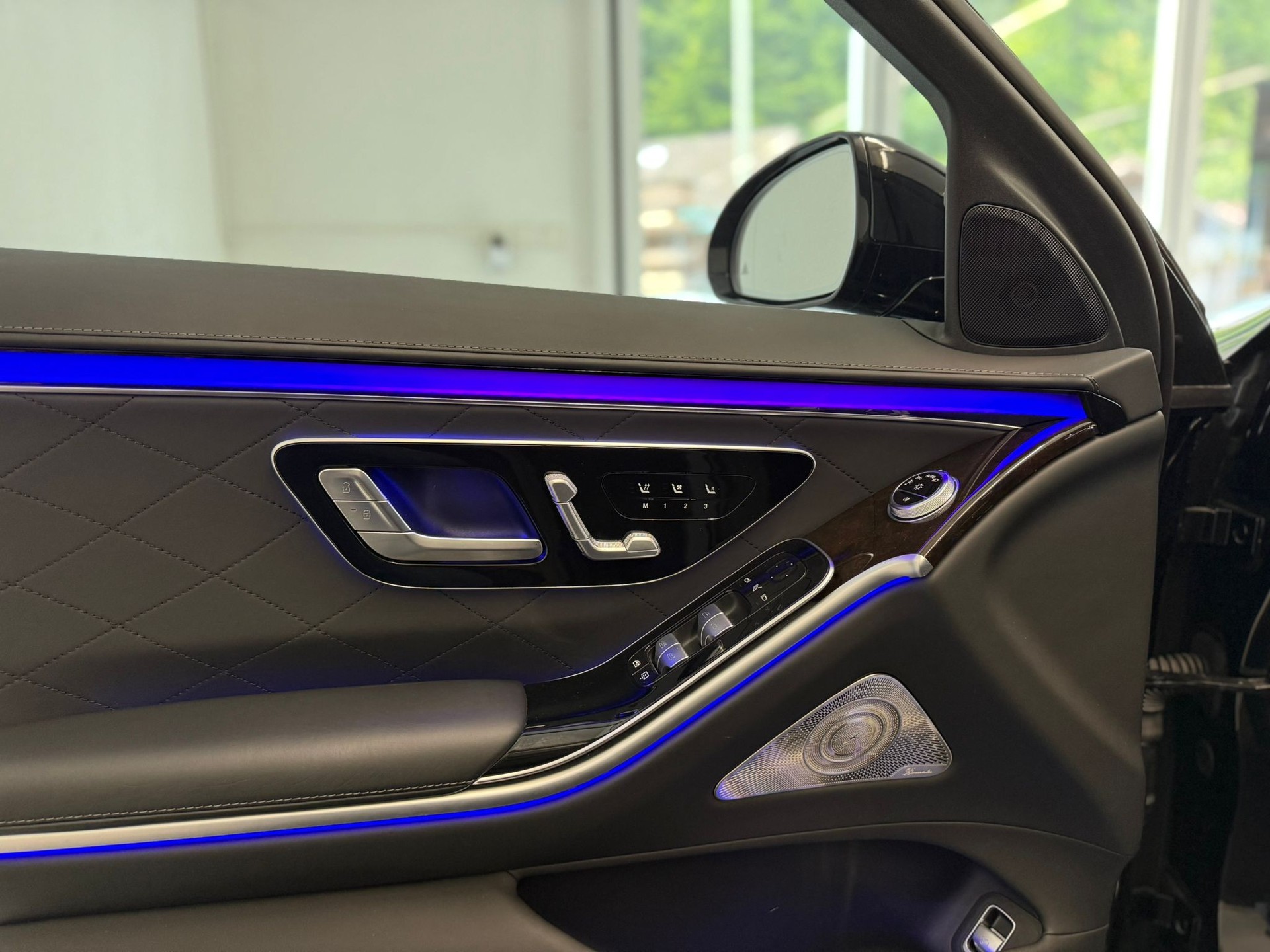 MERCEDES-BENZ S 580 L 4Matic AMG Line 9G-Tronic-image-8