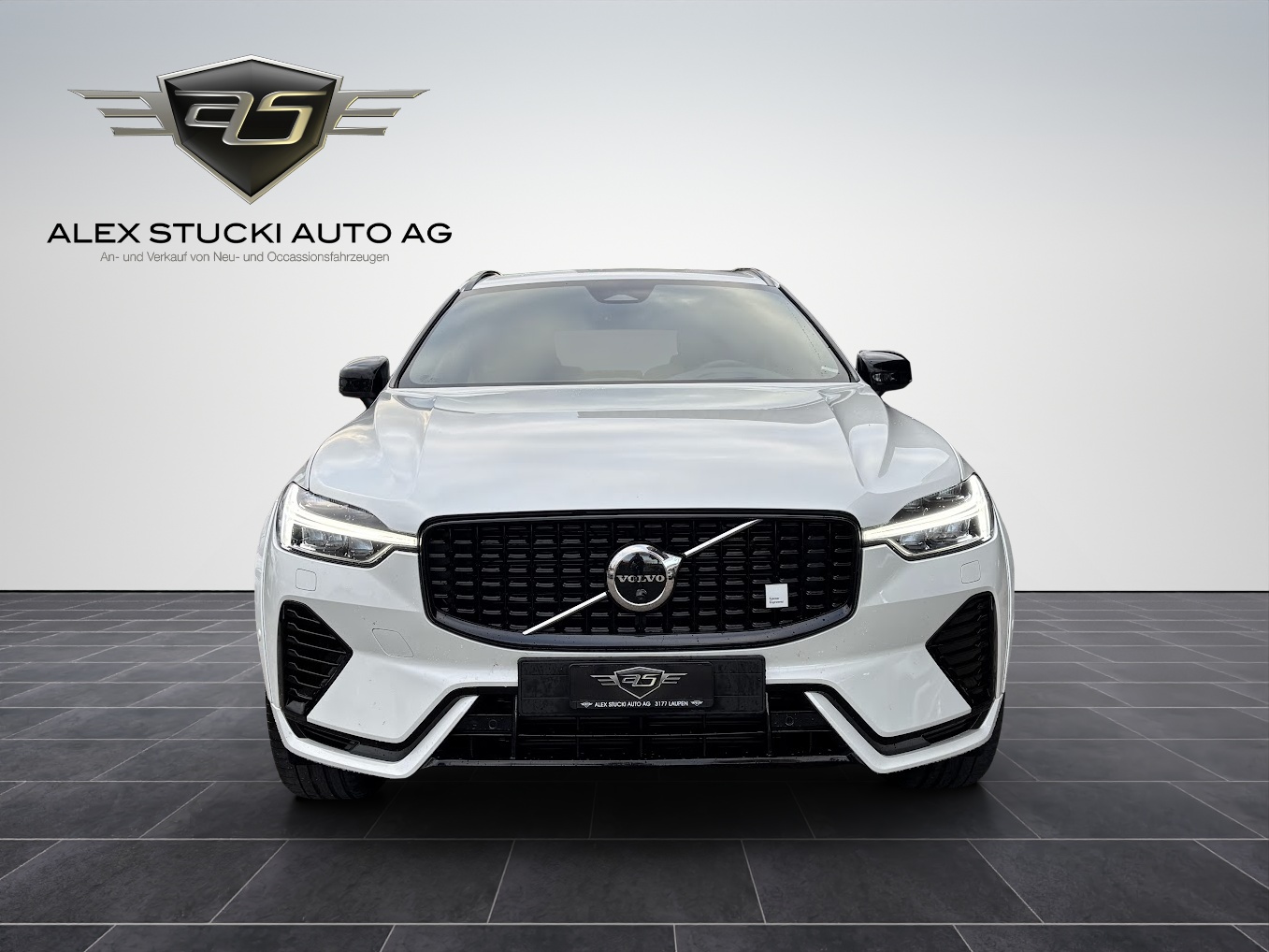 VOLVO XC60 T8 eAWD PluginHybrid Polestar Geartronic-showroom-element-1