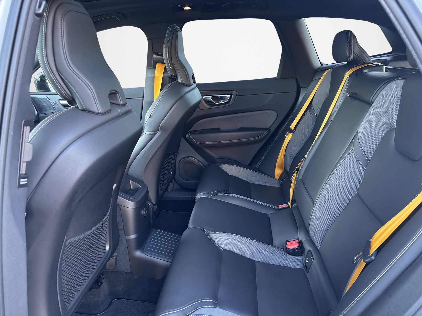 VOLVO XC60 T8 eAWD PluginHybrid Polestar Geartronic-image-11