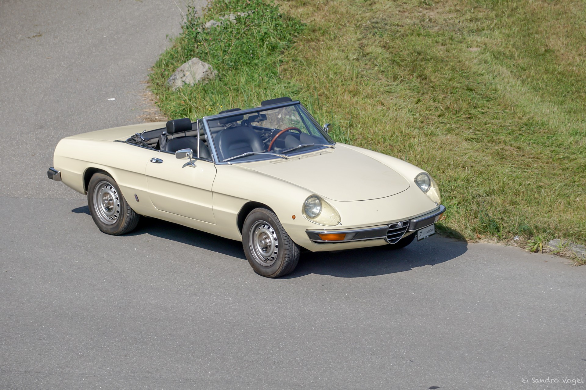 ALFA ROMEO 2000-image-7
