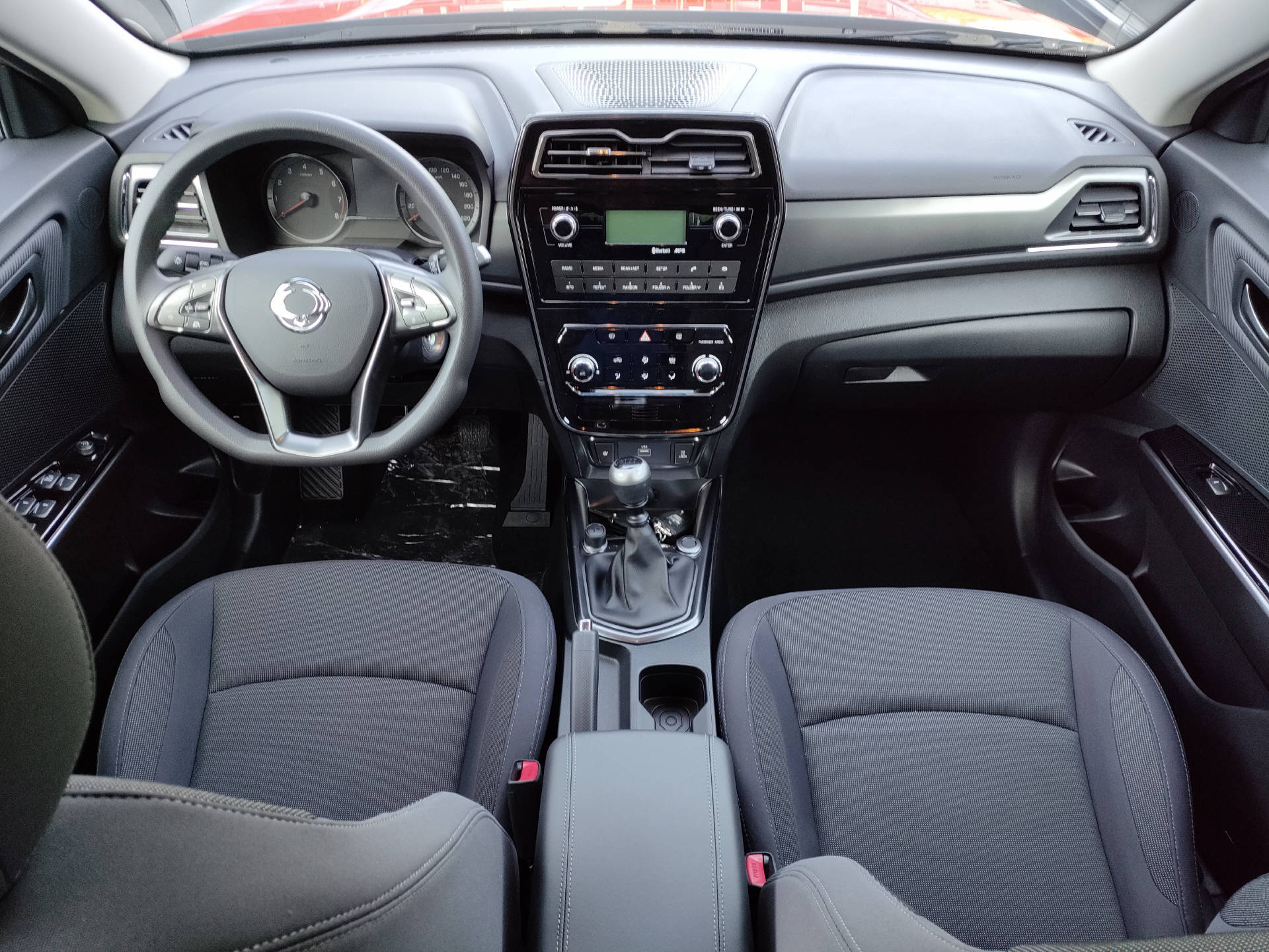 KGM-SsangYong Tivoli 1.5 T-Gdi Amber 4WD-image-7