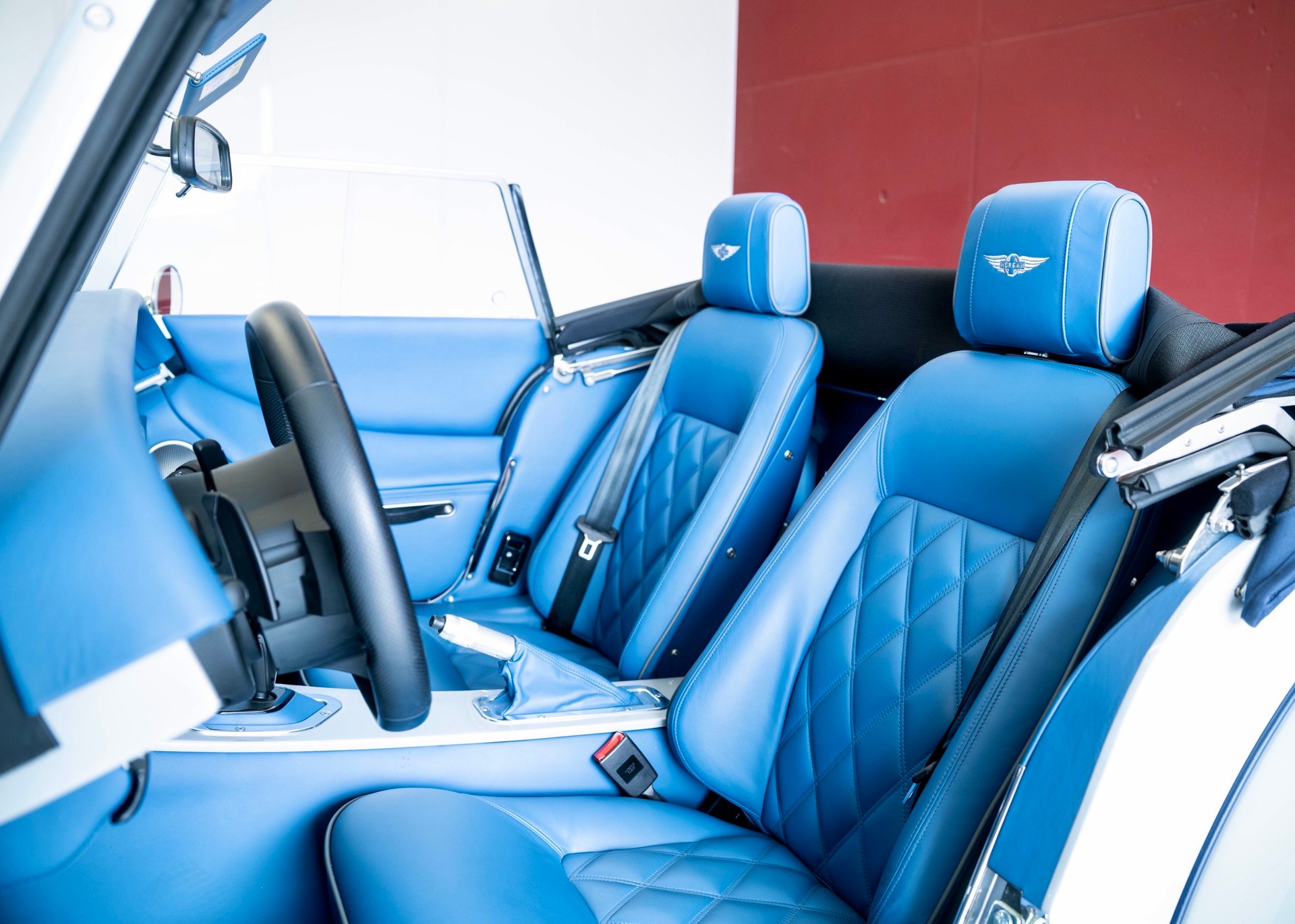 MORGAN Plus Six 3.0 Bespoke (Swiss Executive Car, as new, low mileage)-image-18