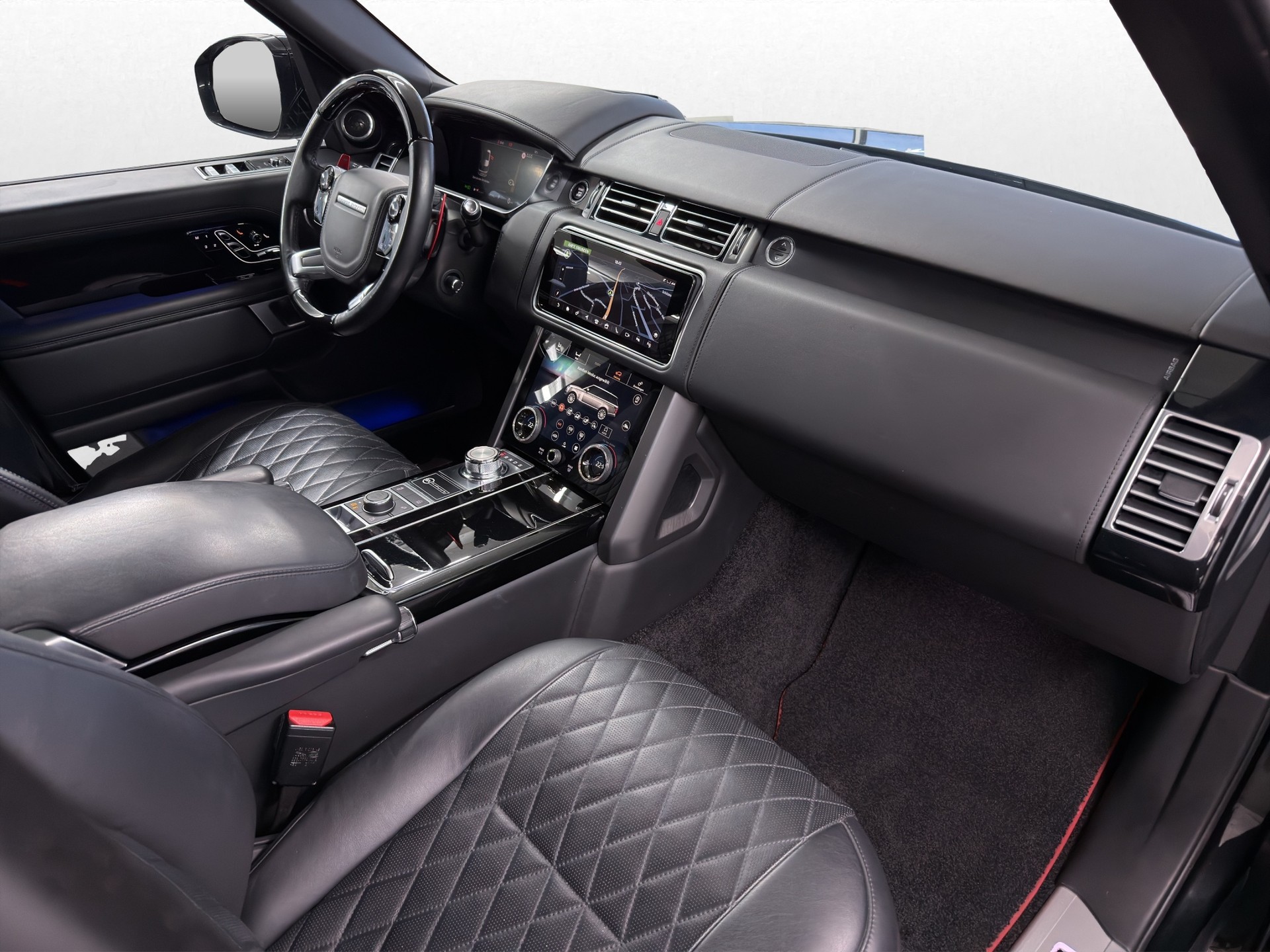 LAND ROVER Range Rover 5.0 V8 S/C SV AB Dynamic Automatic-image-28