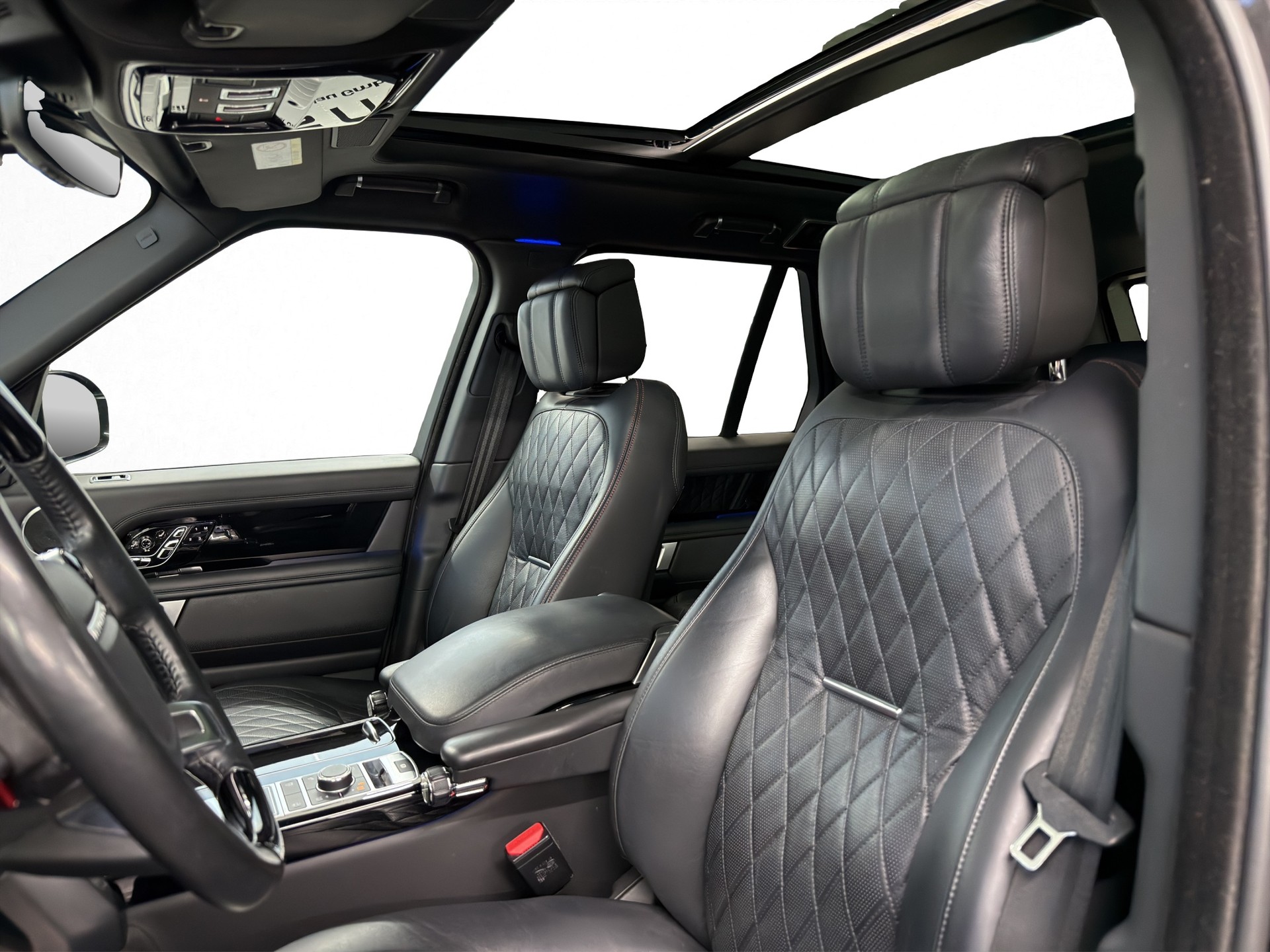 LAND ROVER Range Rover 5.0 V8 S/C SV AB Dynamic Automatic-image-18