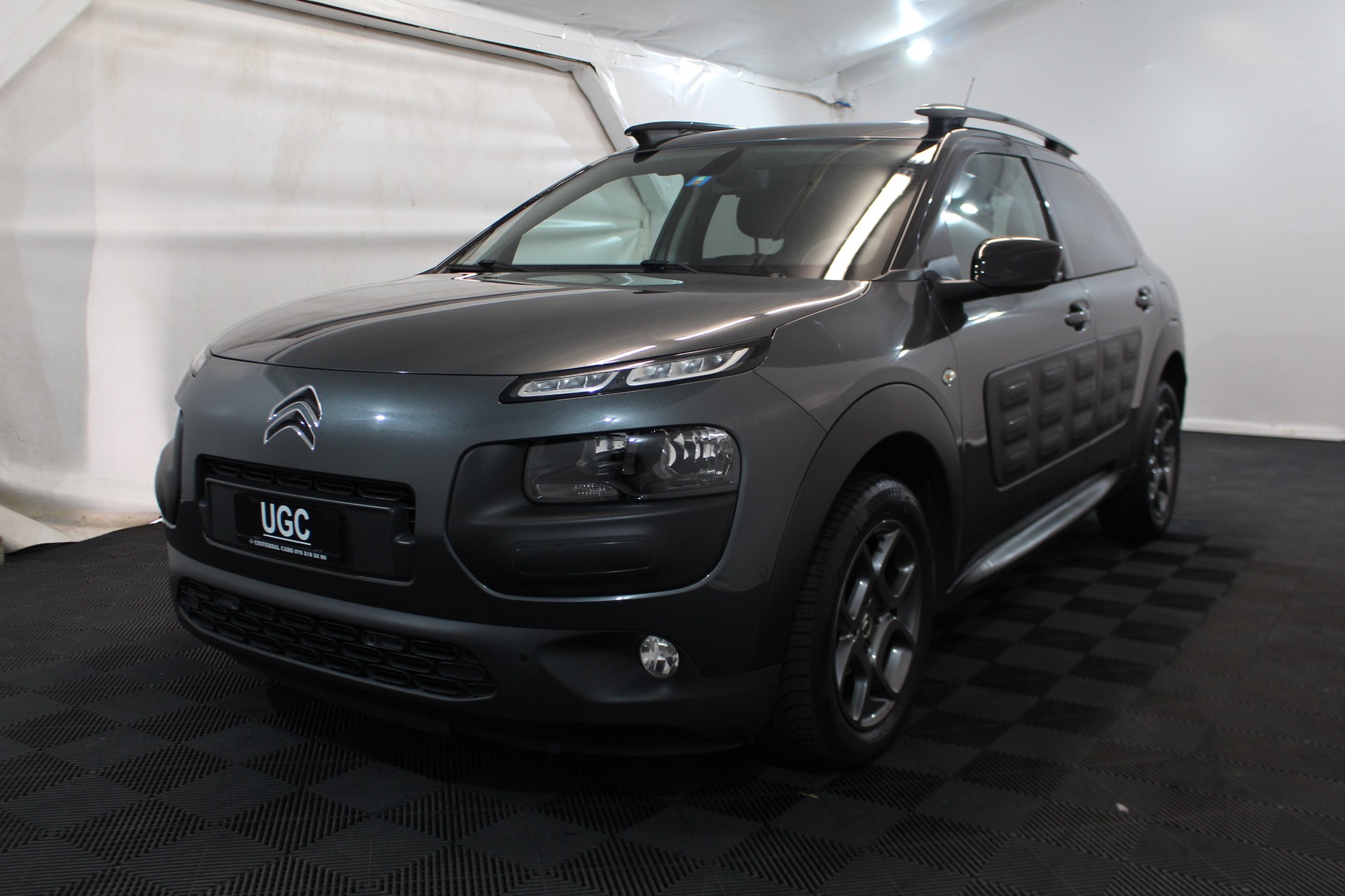 CITROEN C4 Cactus 1.2 PureTech Shine-showroom-element-2
