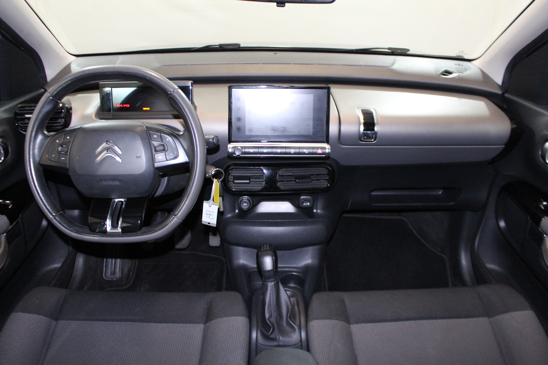 CITROEN C4 Cactus 1.2 PureTech Shine-image-12