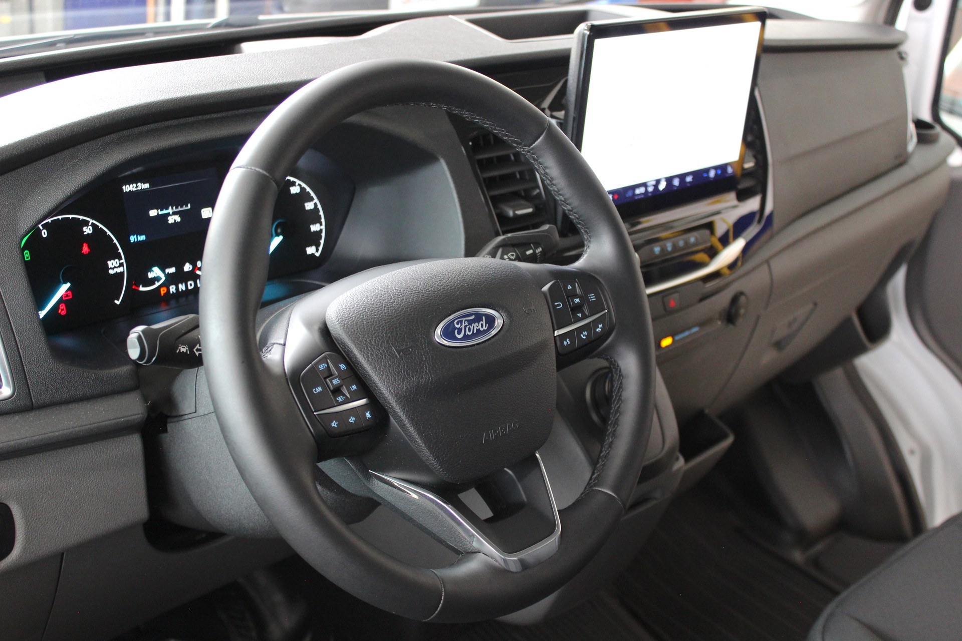 FORD E-Transit Van 350 L2 H2 Trend RWD 68kWh 💥 TOP Ausstattung 💥 Lieferung möglich-image-22