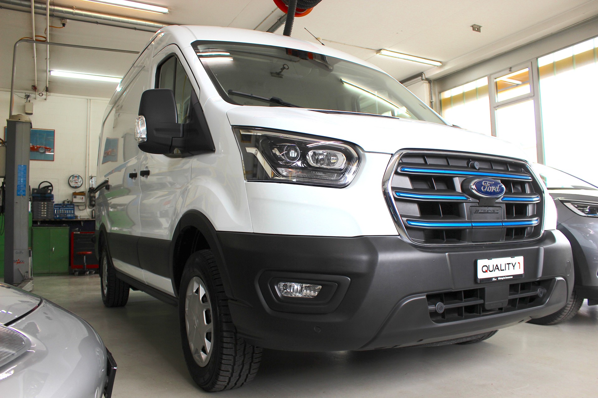 FORD E-Transit Van 350 L2 H2 Trend RWD 68kWh 💥 TOP Ausstattung 💥 Lieferung möglich-image-30