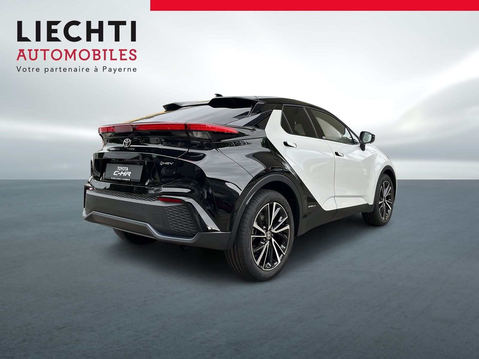 TOYOTA C-HR 2.0 HSD CVT Style Premiere 4WD-image-4