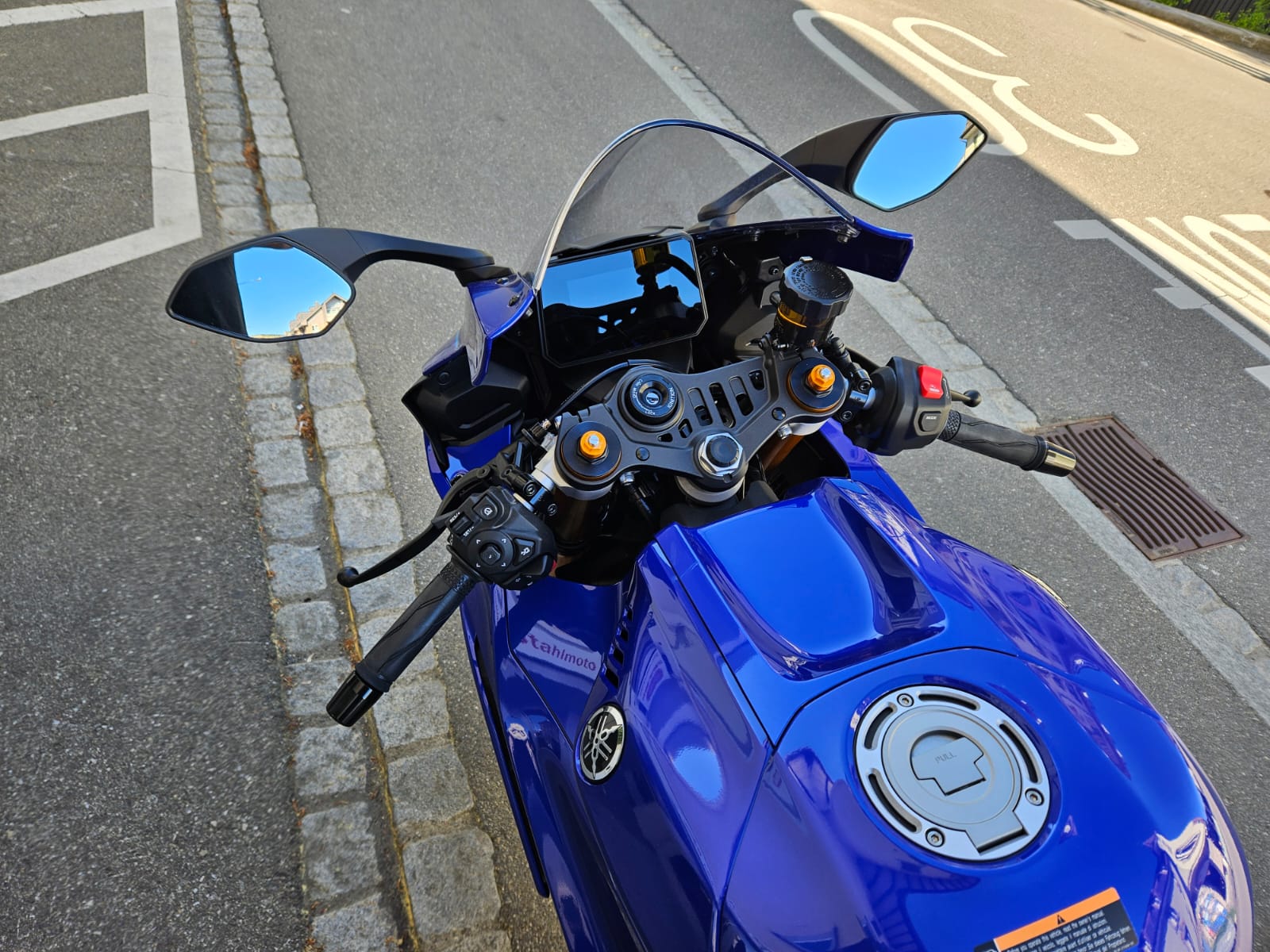 YAMAHA YZF-R7 (35kW)-image-6